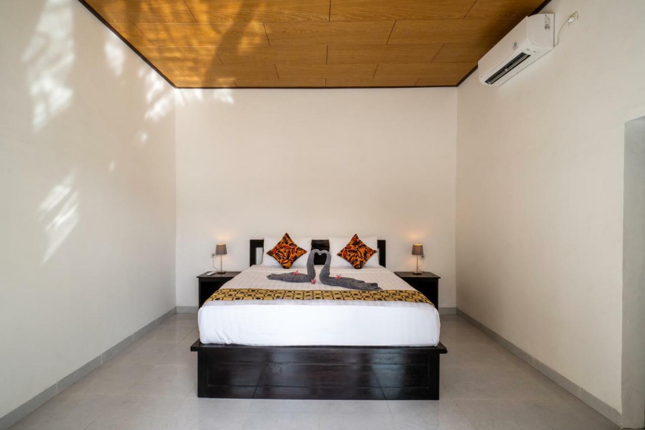 Anugrah Sari Homestay by WizZeLa Nusa Lembongan  Bagian luar foto