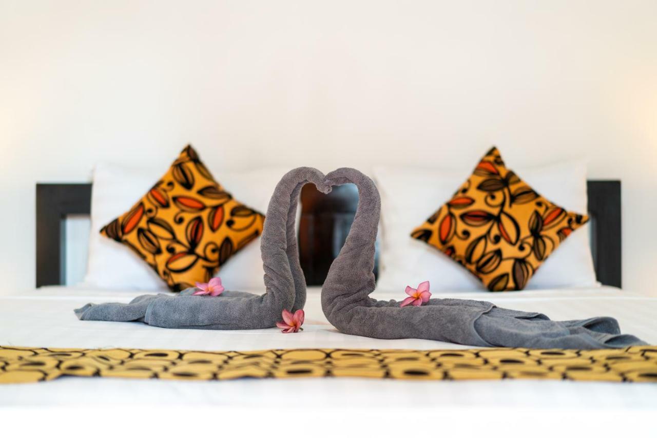 Anugrah Sari Homestay by WizZeLa Nusa Lembongan  Bagian luar foto